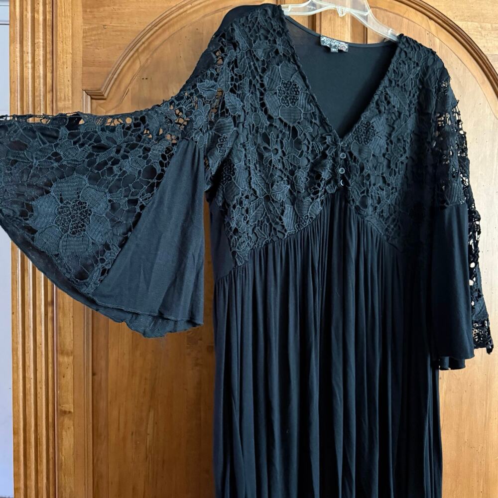 Unique J Gee black crochet bell flare sleeve fit and flare dress high waist 2x - Picture 10 of 12